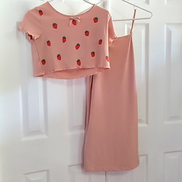 SHEIN Other - Shein Girls Two Piece Set
